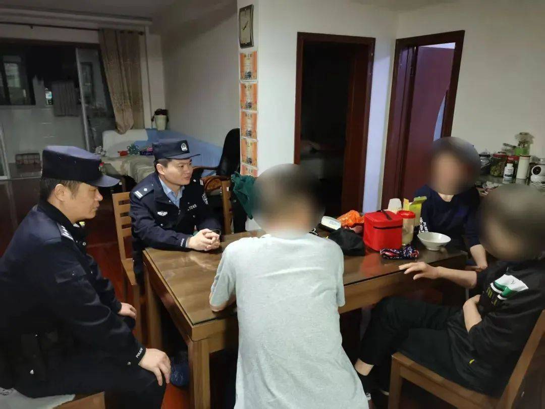 皇冠信用网会员如何申请
_疯狂买入皇冠信用网会员如何申请
！镇江一大爷花了164万！结果……