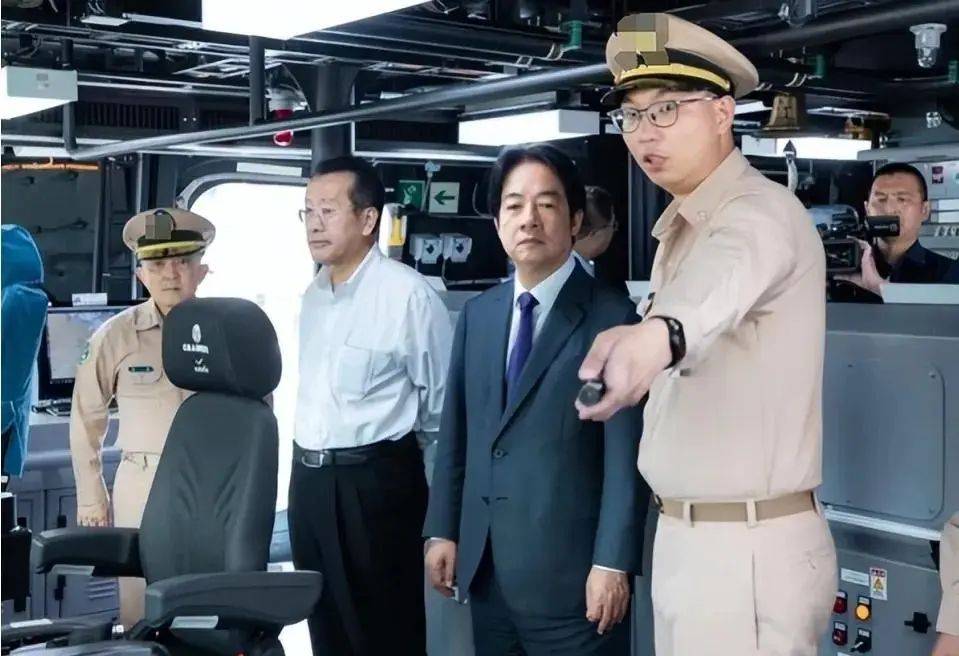 皇冠信用盘平台出租
_震撼台海!解放军BRE-10火箭炮现身皇冠信用盘平台出租
,岛内防御体系崩溃,统一时间表重构!