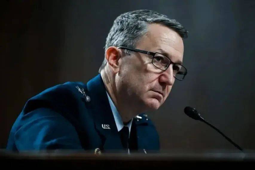 皇冠信用网庄家
_中美同时换帅皇冠信用网庄家
,释放强烈信号!特朗普后悔晚了,中国3个动作掀桌