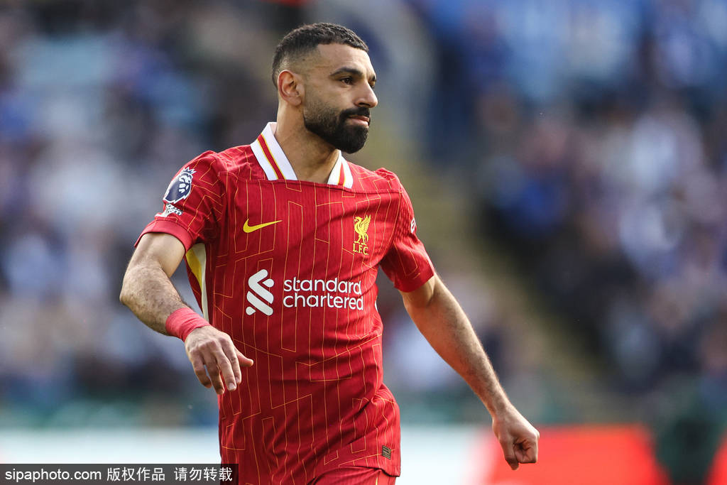 皇冠信用网出租足球
_观战台：皇马VS巴萨争夺国王杯 利物浦拜仁或提前夺冠