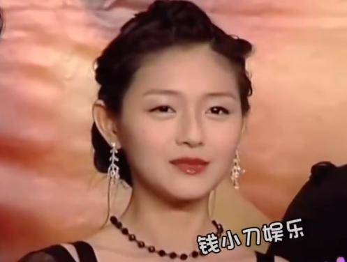 皇冠信用网代理申条件
_大S价值45万名牌包出现在小S女儿手上皇冠信用网代理申条件
，小玥儿好可怜！