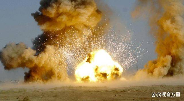 welcome皇冠注册
_中国杀器曝光welcome皇冠注册
,轻松摧毁战舰,10分钟瘫痪300公里内所有军事设施