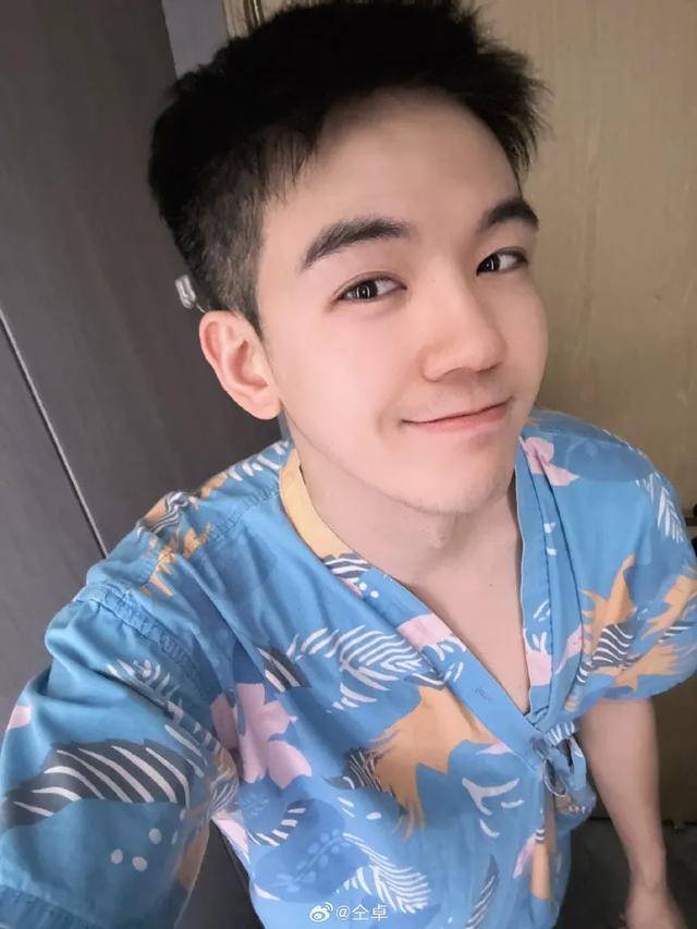 皇冠信用網怎么租
_仝卓实名举报33家关联公司偷税漏税