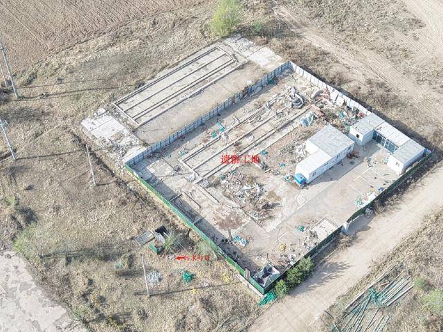 皇冠信用網会员注册网址
_大学生庙会兼职坠入“无主化粪池”溺亡 律师：旱厕归属方需担责