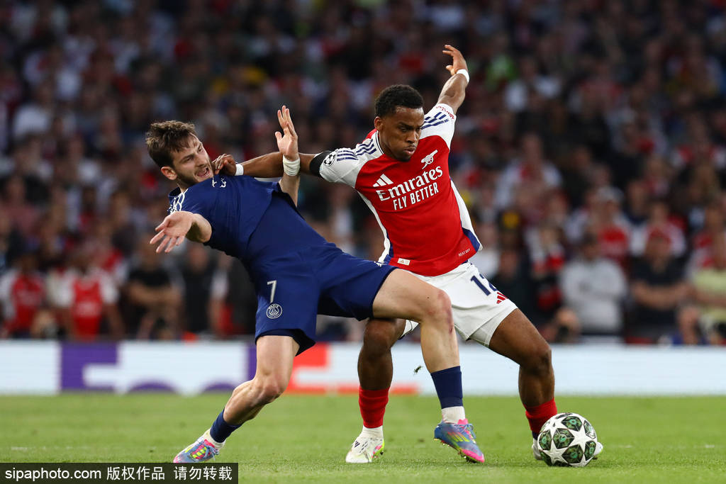 如何代理皇冠信用
_欧冠-登贝莱闪击+伤退梅里诺进球被吹 阿森纳主场0-1巴黎