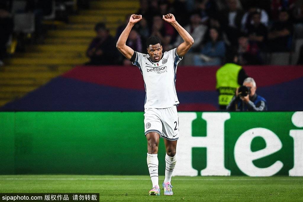 皇冠信用最新地址
_欧冠-进球大战皇冠信用最新地址
!邓弗里斯2射1传亚马尔破门 巴萨3-3国米