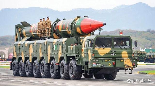 皇冠信用盘登2代理申请
_印10万精锐被无人机锁喉!土耳其2000枚导弹压境皇冠信用盘登2代理申请
,巴方核弹头警告