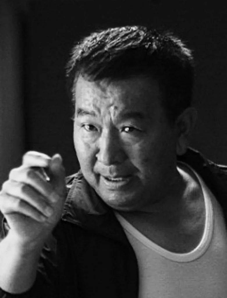 皇冠皇冠信用开户
_导演、演员郭少雄皇冠皇冠信用开户
，凌晨因病离世