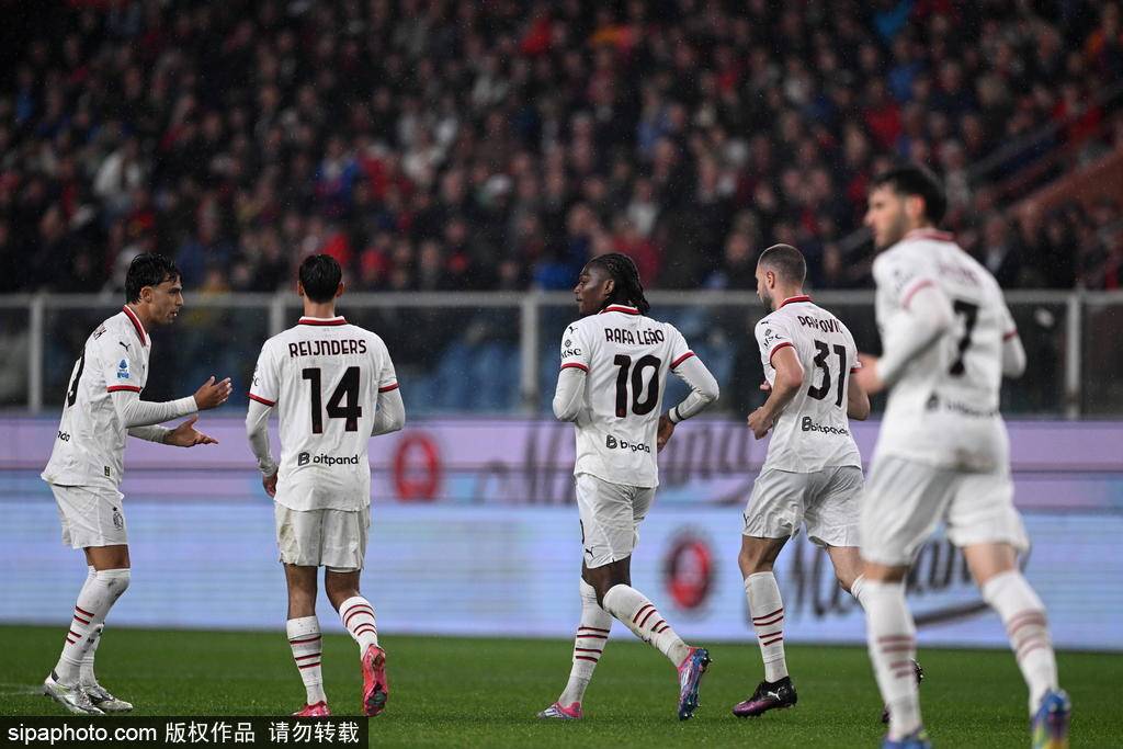 怎么注册皇冠信用網
_意甲-莱奥破门 AC米兰客场2-1逆转战胜热那亚距第四6分