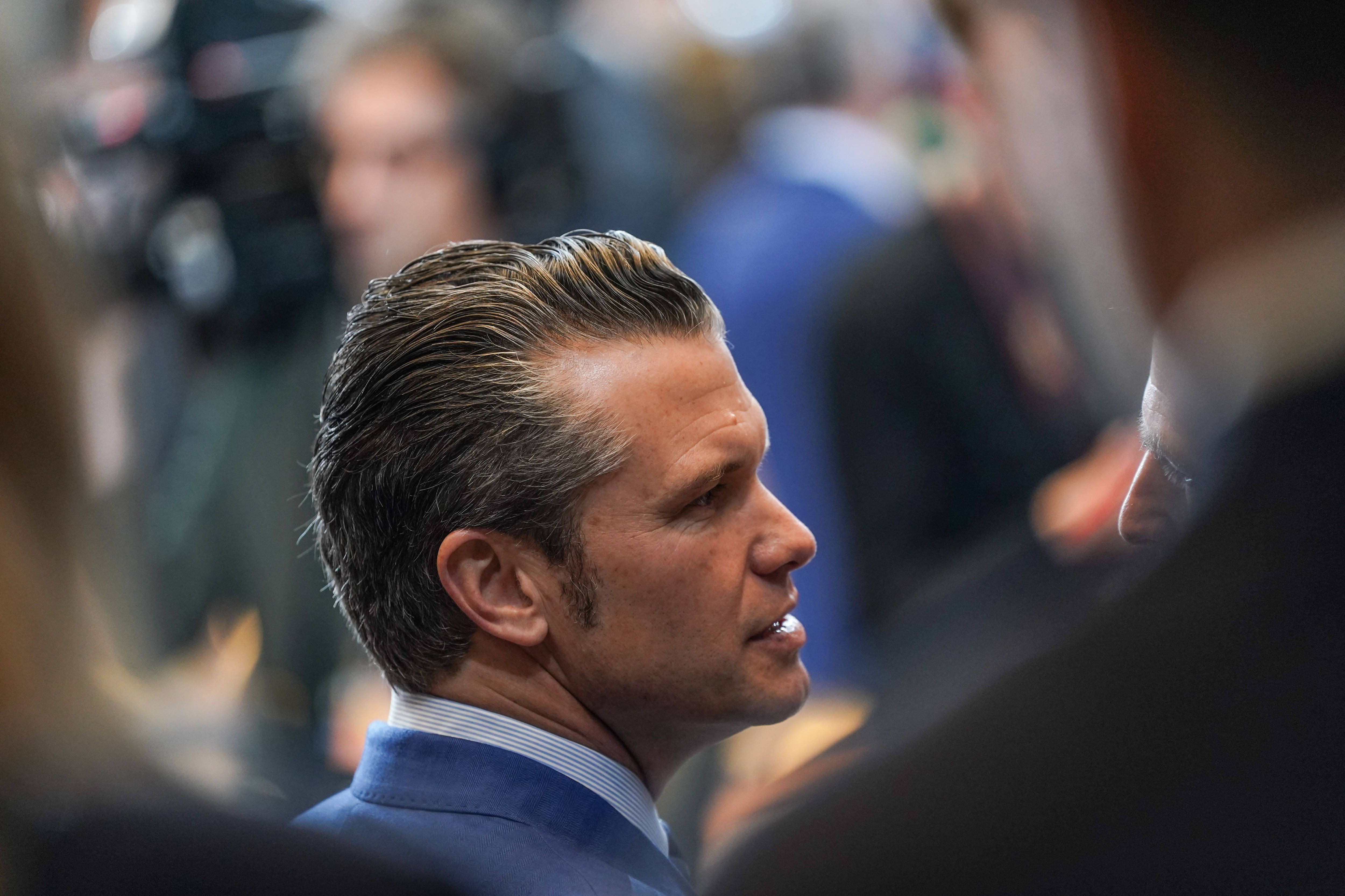 信用网如何申请
_五角大楼要裁一批四星上将