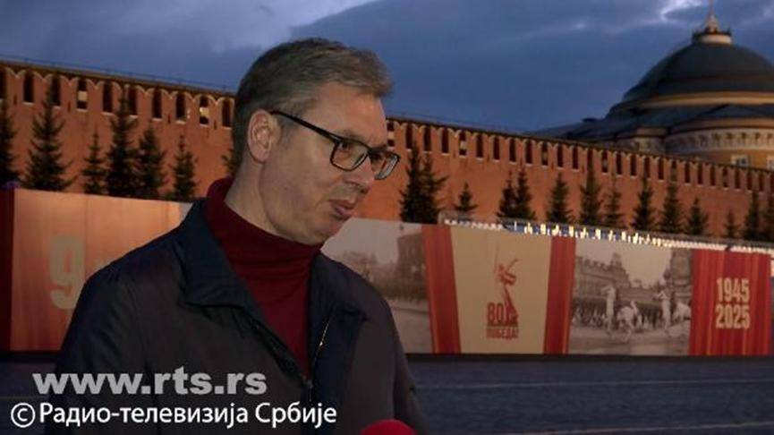 皇冠信用盘登1,登2,登3出租
_武契奇在莫斯科红场：答应过普京皇冠信用盘登1,登2,登3出租
我会来