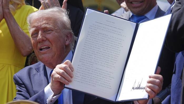 皇冠信用网怎么开户
_英国率先与美国达成贸易条款协议皇冠信用网怎么开户
，扩大农产品进口、采购波音飞机以换取汽车关税下调