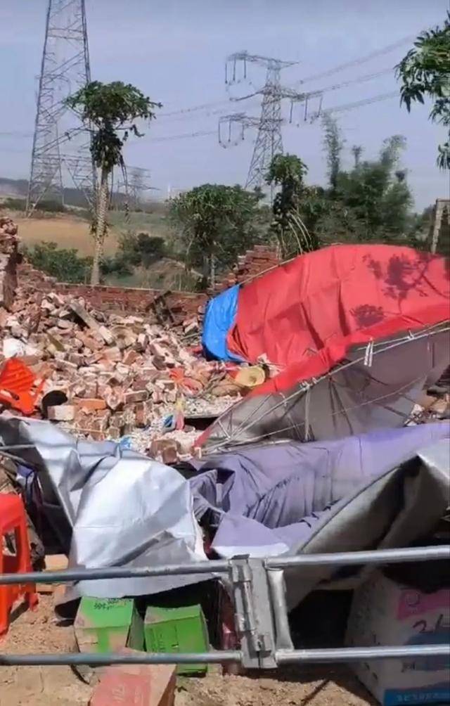 皇冠hga039_百色一葬礼墙体倒塌多人死伤皇冠hga039,悲剧如何酿成?