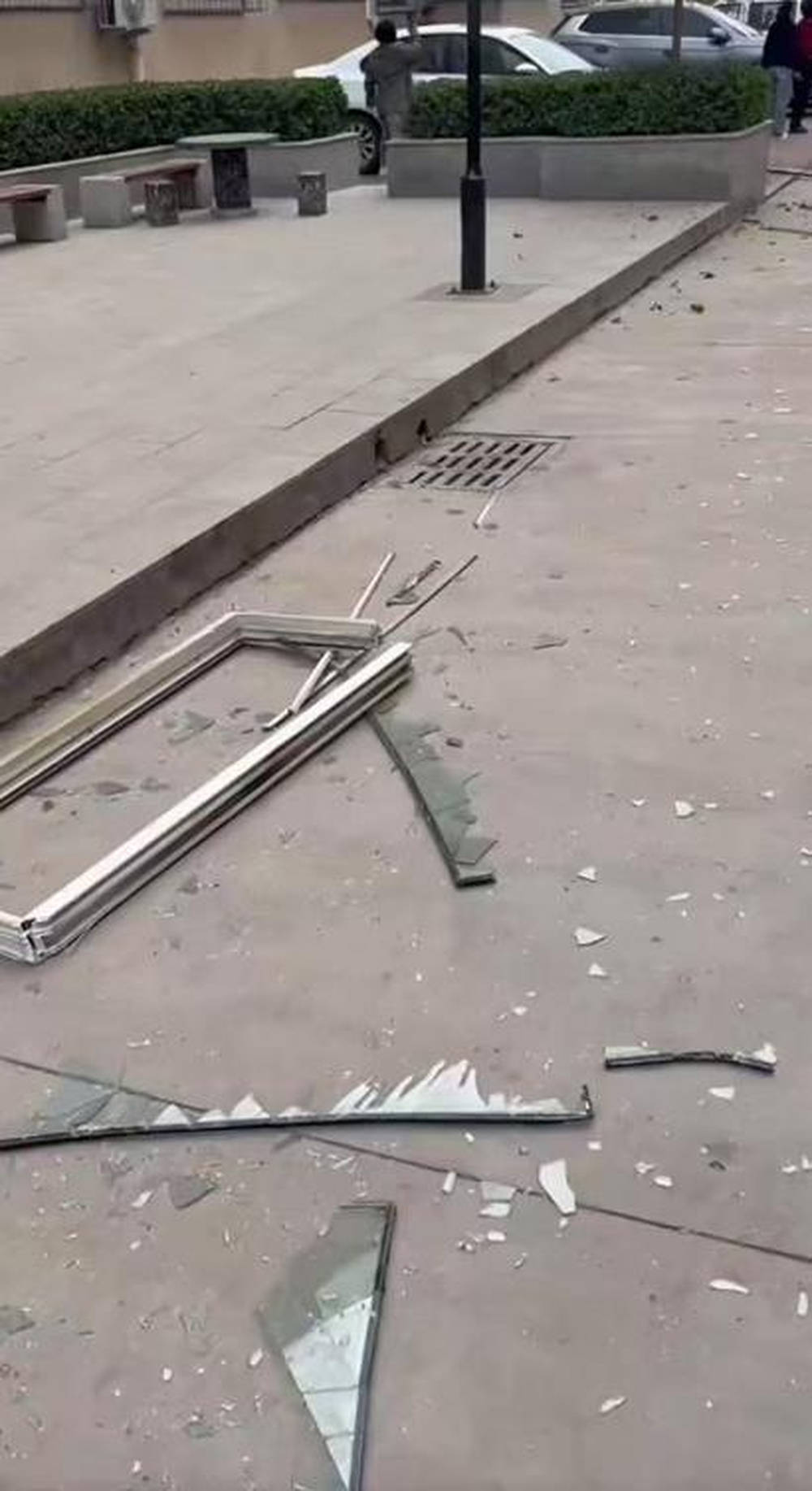 皇冠信用开号
_山西汾阳一男子清早回家抽烟时引发闪爆皇冠信用开号
，多户窗玻璃被震碎