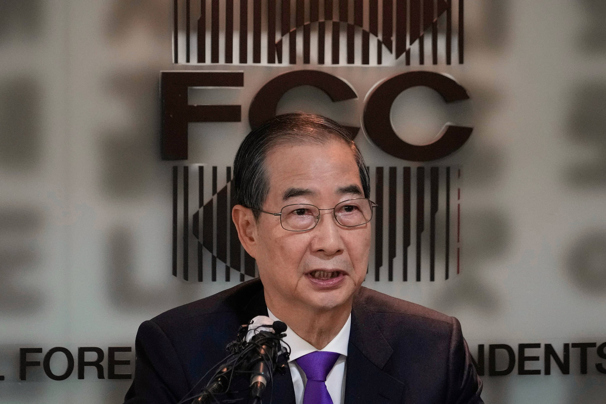 皇冠信用網足球代理
_韩德洙成为韩国执政党总统大选候选人