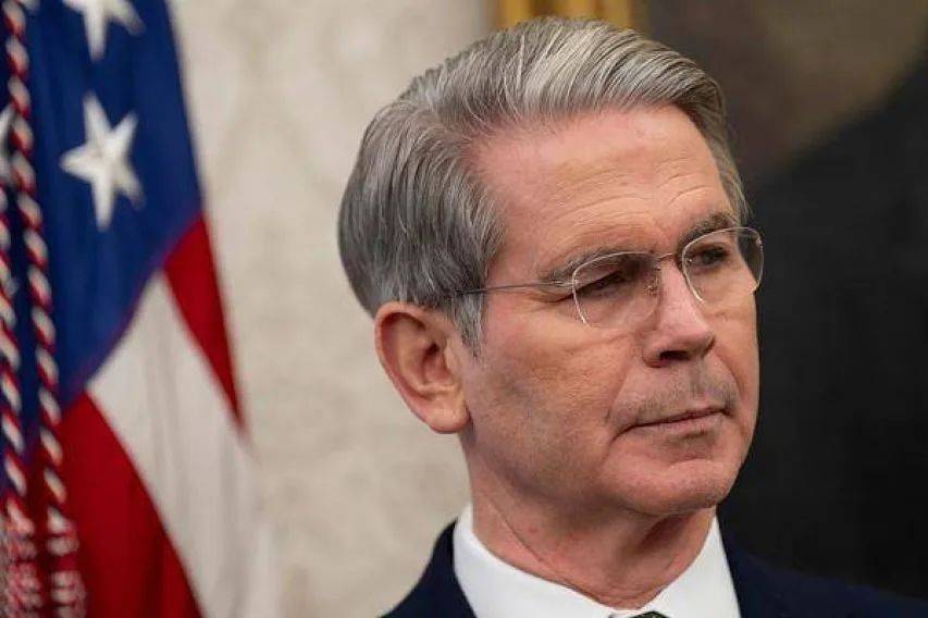 皇冠信用網开户
_中美谈判前夜皇冠信用網开户
,特朗普给出最大诚意,把中方“死对头”踢出局