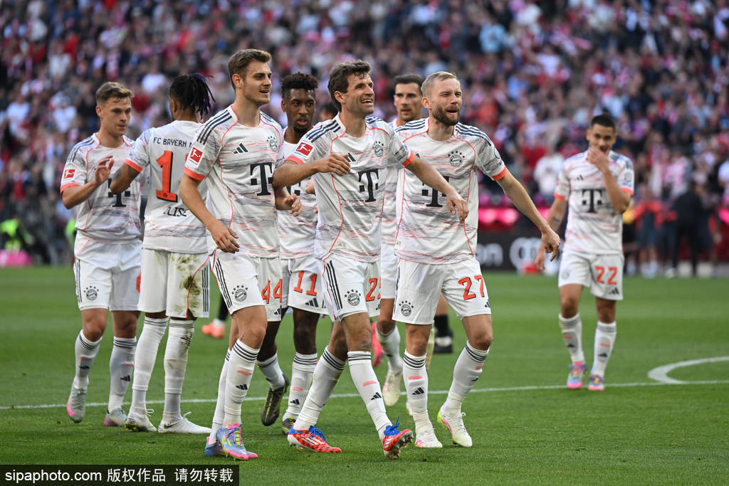 介绍个信用网址多少
_德甲-凯恩破门奥利塞传射 穆勒主场谢幕战拜仁2-0门兴