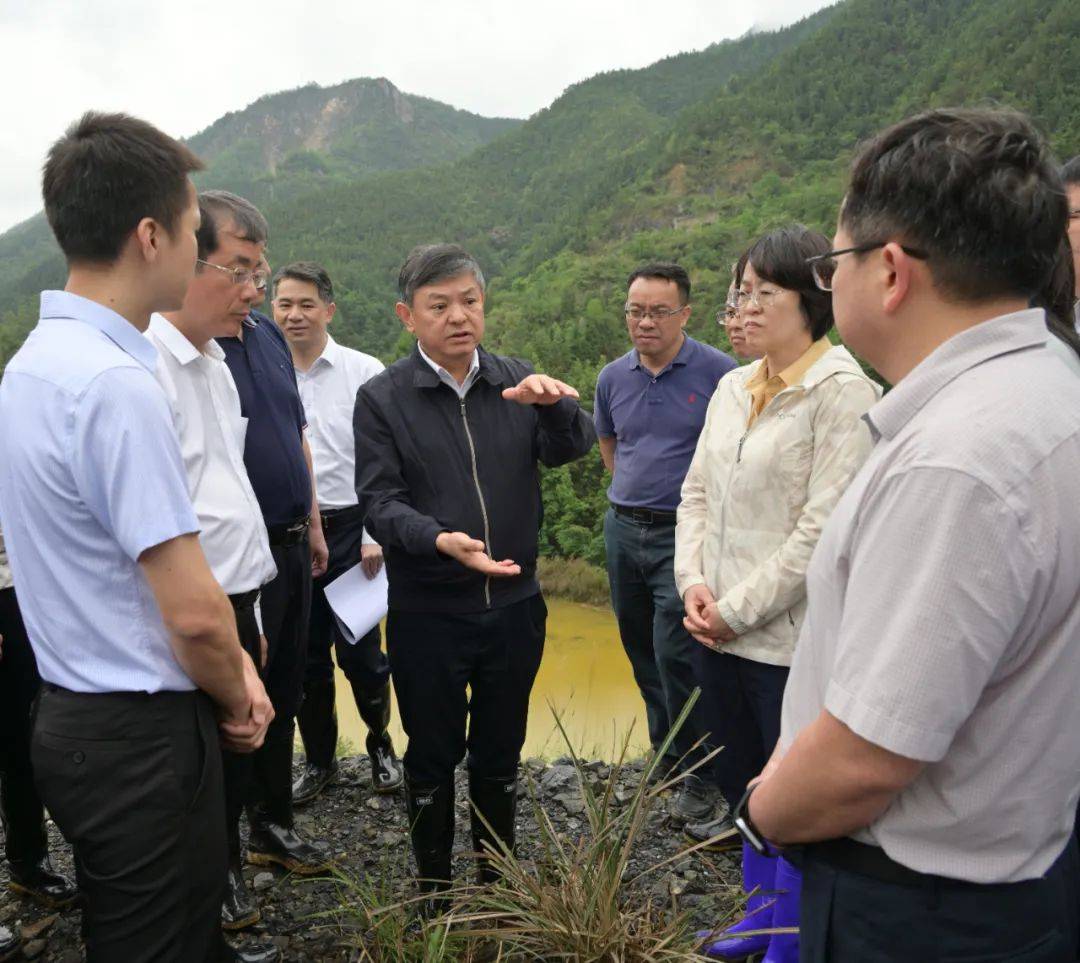 皇冠信用盘注册
_生态环境部部长黄润秋赴广西壮族自治区专题调研重金属污染防治工作