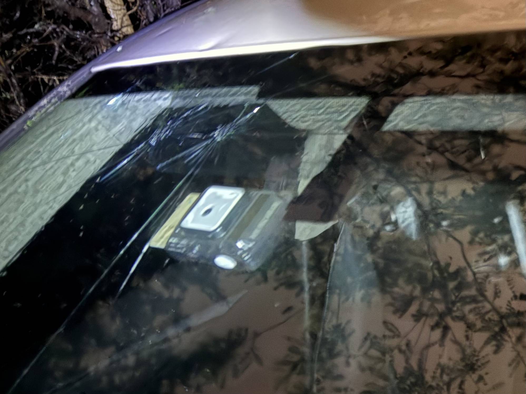 皇冠信用网哪里申请
_北京冰雹后车险理赔咨询火爆皇冠信用网哪里申请
，车险公司：车被砸后别磨叽，先报备