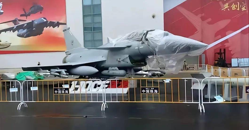 皇冠足球平台申请
_金灿荣：中国军售规模位列世界第十皇冠足球平台申请
，与大国地位严重不符！