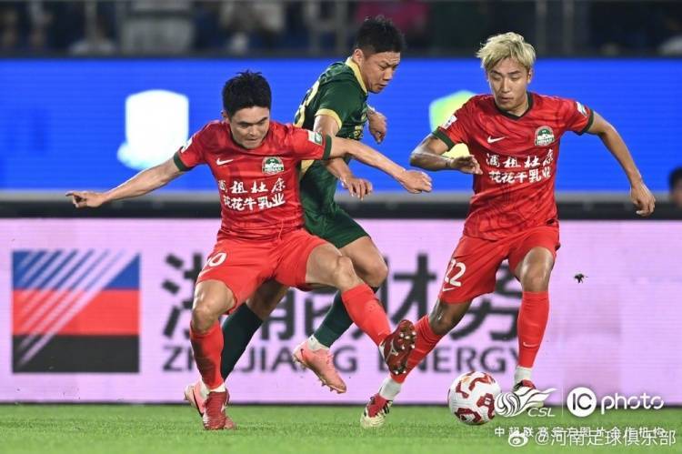 皇冠皇冠信用网开户
_河南俱乐部酒祖杜康2-2浙江俱乐部绿城 卡多索传射、刘鑫瑜绝平