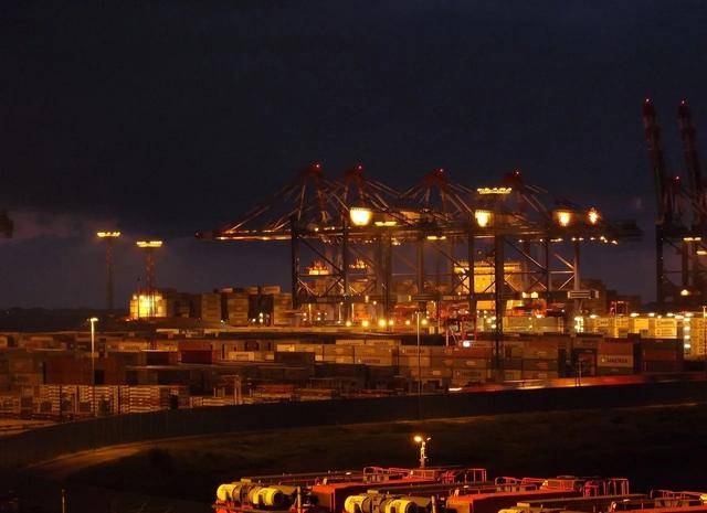 hga030官方网址
_有气没处撒？印度扣押中国货物hga030官方网址
，48小时内，中方快速解决麻烦