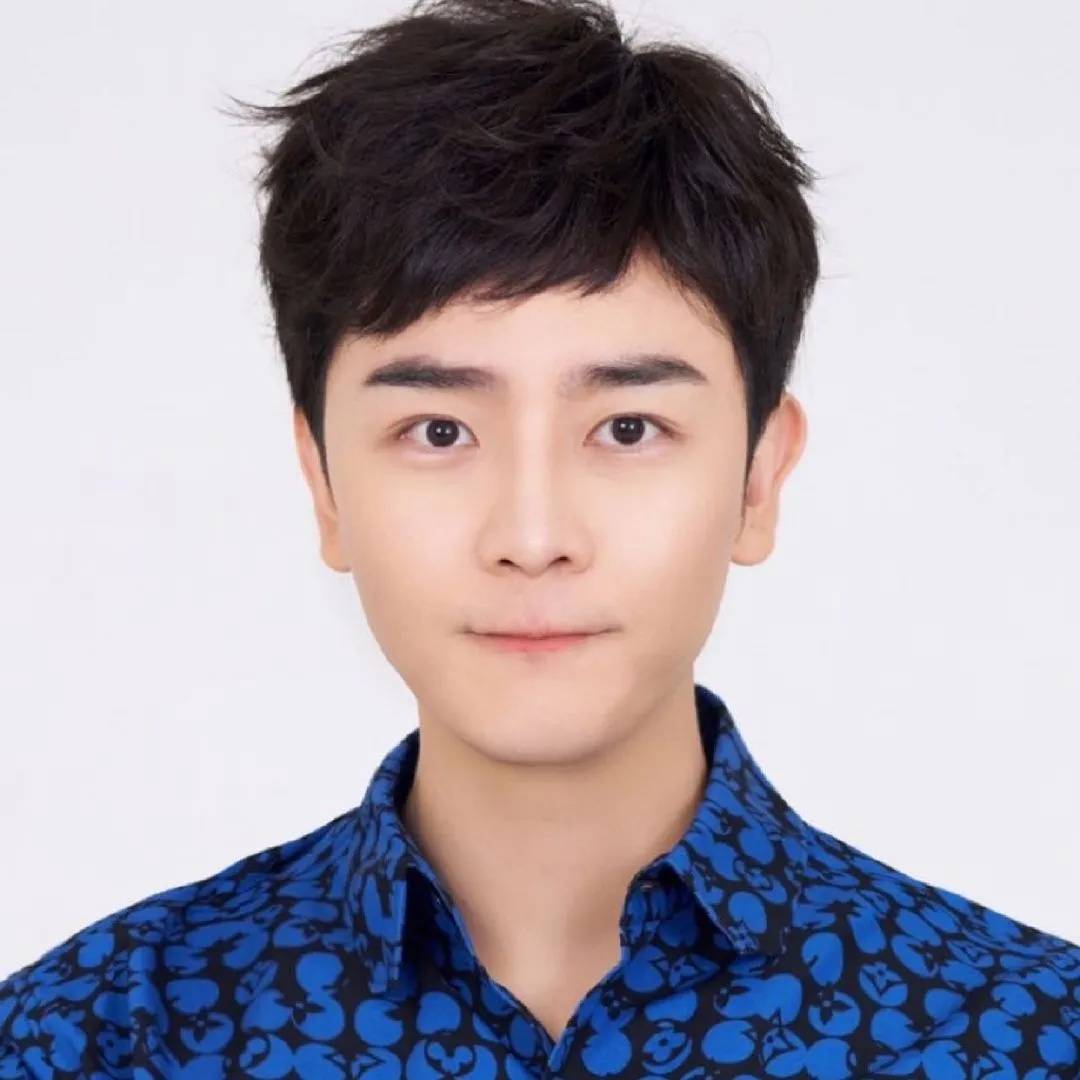 皇冠abcd类型盘
_“刘晓艳发文”登热搜第一皇冠abcd类型盘
，周思成再回应：可以学历、成绩一般，但不能学历造假