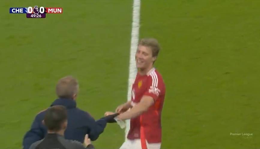 介绍个皇冠信用盘网址
_2个月没被发现霍伊伦2个月前就已偷偷戴上手表介绍个皇冠信用盘网址
，直到今天...