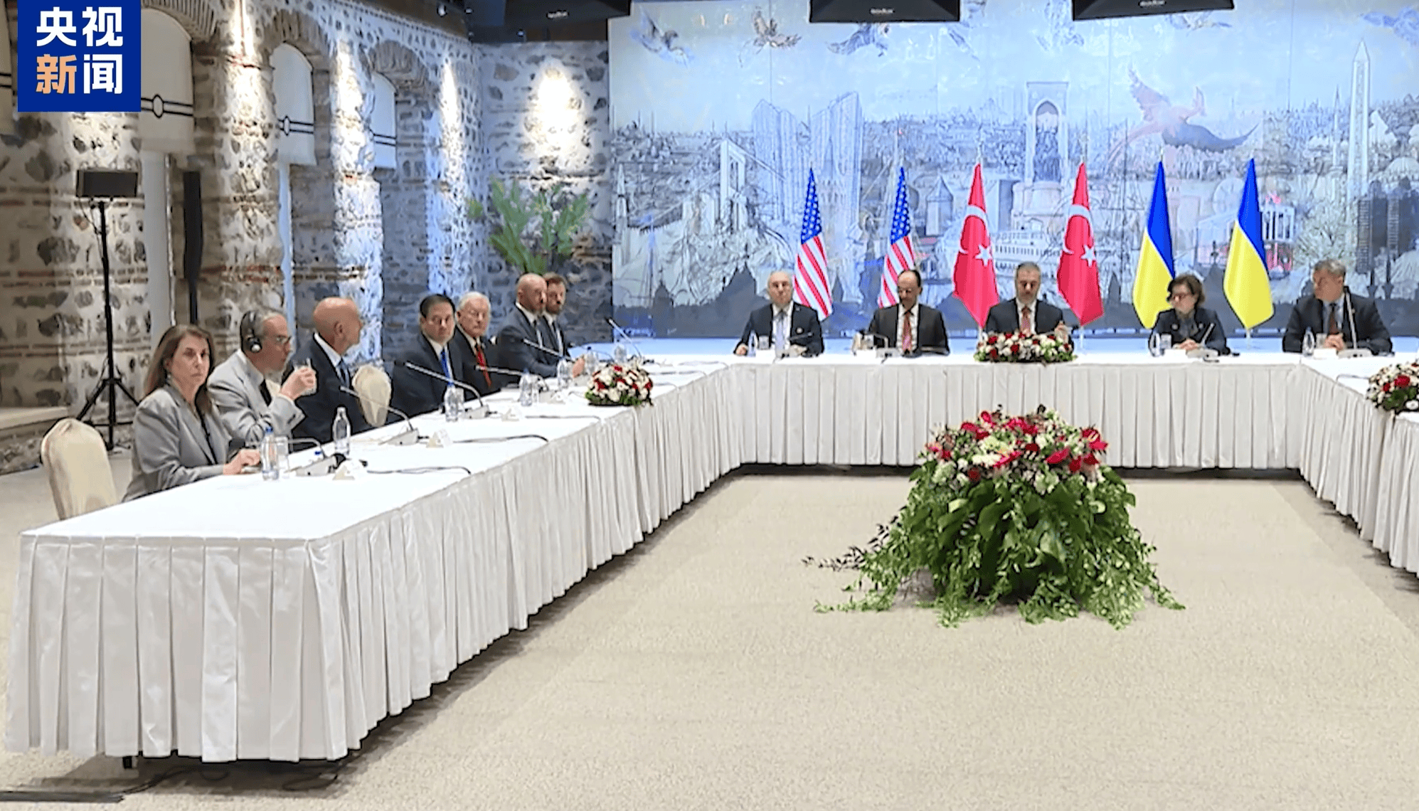 皇冠信用網怎么租
_乌称袭击俄军在克里米亚弹药库!德总理:对俄乌谈判结果非常失望!法总统:若俄继续拒绝回应停火提议皇冠信用網怎么租
,将实施更多制裁