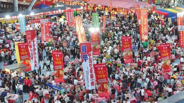 WNBA买球平台
_蚌埠龙虾节被曝有“点歌刺客”WNBA买球平台
，当地多部门介入调查