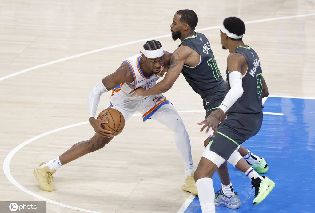 皇冠信用账号怎么开
_亚历山大31+9爱德华兹仅18分 雷霆擒森林狼西决开门红