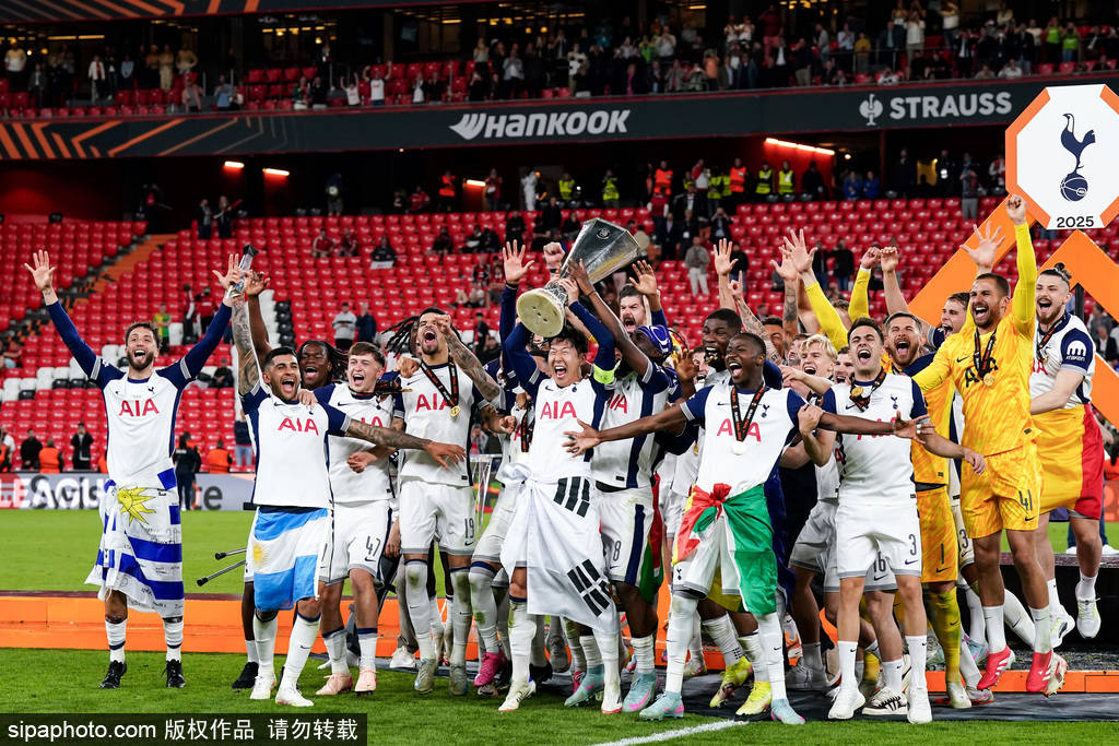 新版hga030
_亚洲之光新版hga030
!孙兴慜以队长身份捧起欧战奖杯 韩国历史第一人