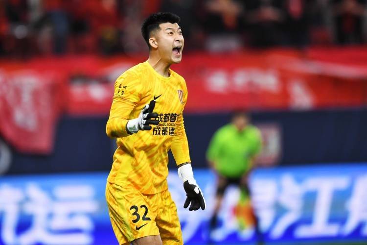 如何申请皇冠信用網
_潘伟力预测国足vs印尼首发:刘殿座、杨明洋出战如何申请皇冠信用網
,右后卫杨泽翔