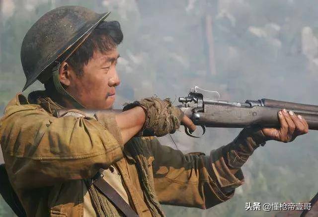 皇冠信用网代理
_印度锡克兵配发专用头盔皇冠信用网代理
，网友：脑袋顶了个窝窝头？｜轻武专栏