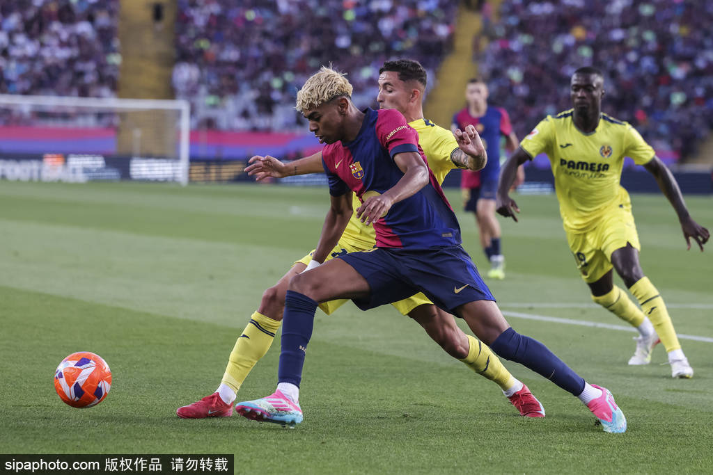 皇冠皇冠信用开户
_齐达内罕见发声皇冠皇冠信用开户
！盛赞巴萨17岁天才亚马尔：“一生未见！”