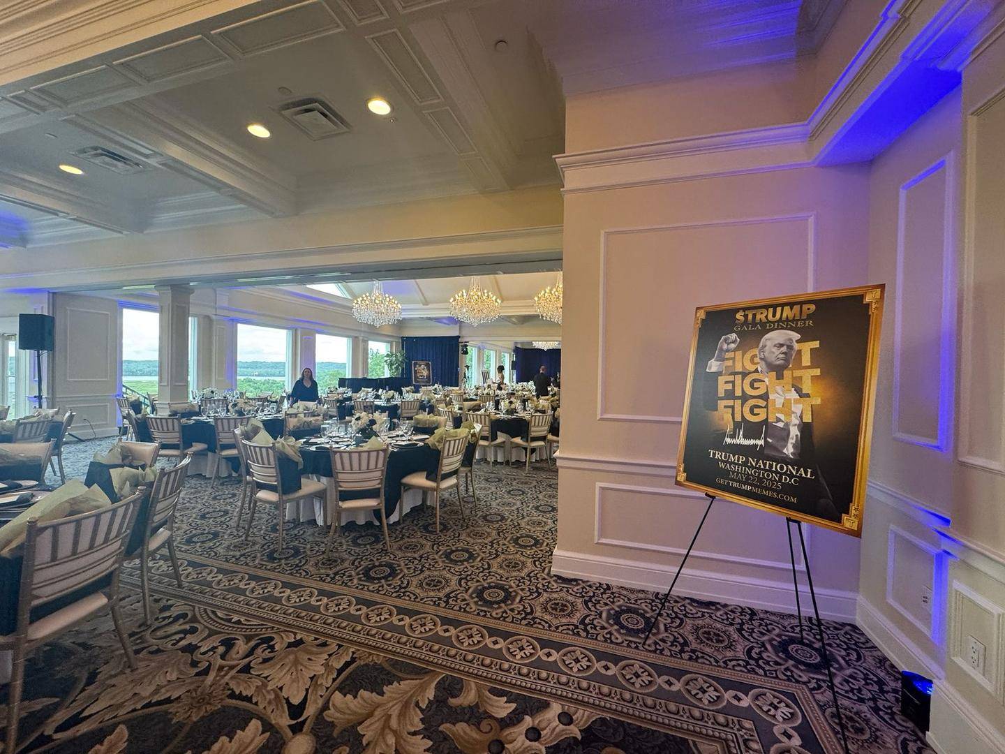 皇冠登3代理申请
_220位宾客人均花178万美元买币皇冠登3代理申请
，出席特朗普晚宴后多人吐槽：不如廉价航空餐