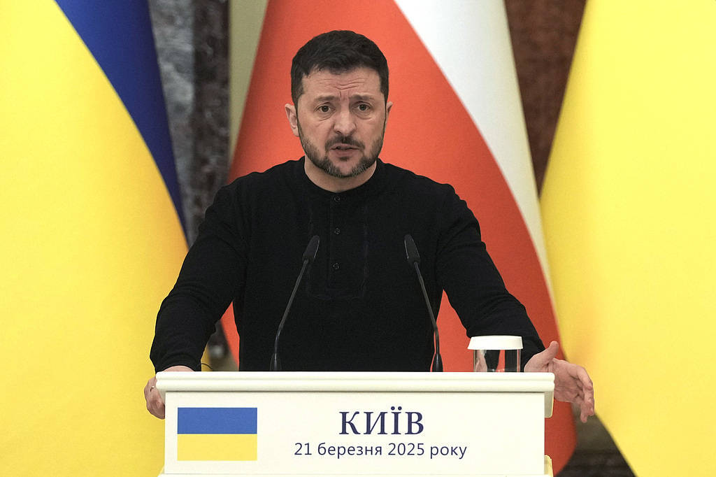 皇冠信用網代理怎么申请
_泽连斯基：愿与普京进行会晤皇冠信用網代理怎么申请
，不希望美方退出谈判！消息人士：俄方停火条件包括北约“书面”保证不东扩