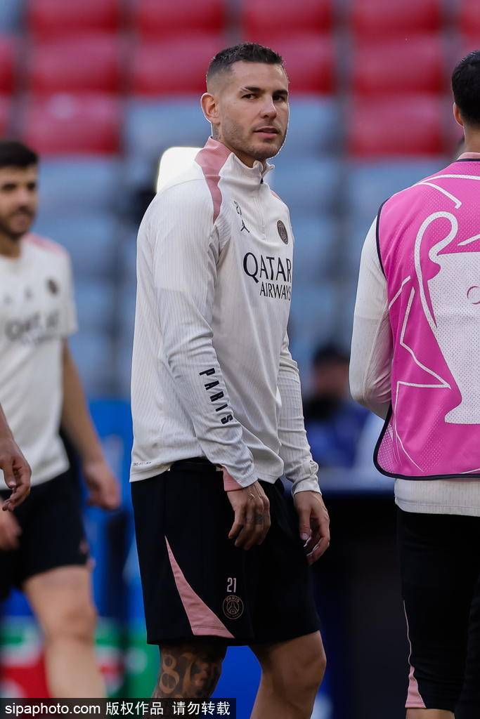 皇冠信用網APP下载
_“我是唯一的傻瓜!”国米0-5巴黎后皇冠信用網APP下载
,他独自守候,诠释最悲壮忠诚!