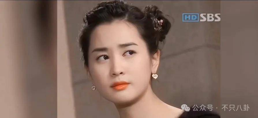 皇冠信用網最新地址
_自曝与丈夫经常吵架？但怎么感觉她是在变相秀恩爱呢皇冠信用網最新地址
！