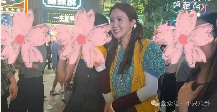 皇冠信用網最新地址
_自曝与丈夫经常吵架？但怎么感觉她是在变相秀恩爱呢皇冠信用網最新地址
！