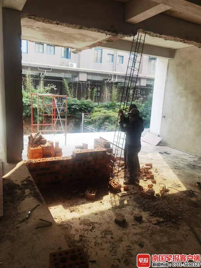 皇冠信用网开号
_桂林一别墅业主违规装修皇冠信用网开号
，被行政处罚10万元