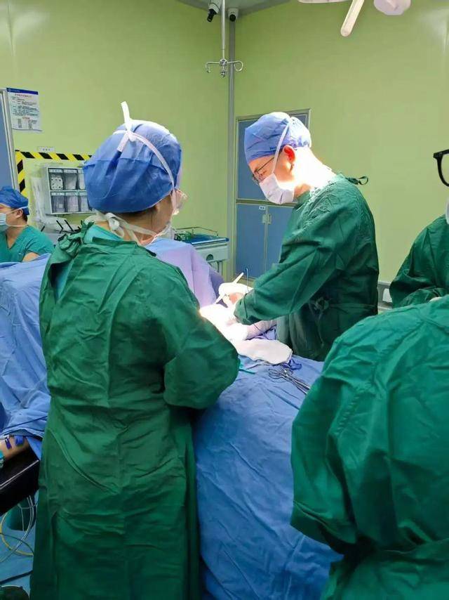 皇冠信用盘怎么弄
_以为是湿疹皇冠信用盘怎么弄
,结果竟是癌!宁波女子悔惨:反复涂了一年药膏都没好!很多患者首诊都去了皮肤科