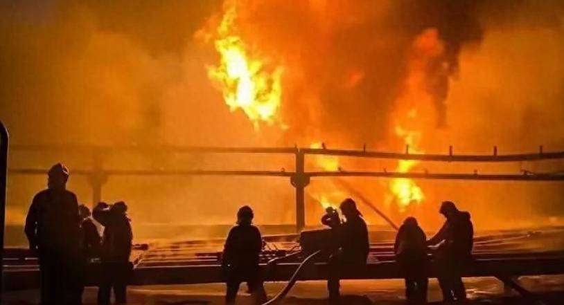 德国甲组联赛_俄罗斯大规模轰炸乌克兰德国甲组联赛，基辅被轰炸300分钟，特朗普指责泽连斯基：不应该招惹普京！