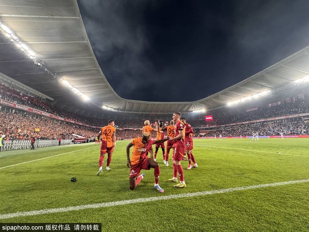 信用平台出租
_爆！奥斯梅恩拒沙特6300万镑诱惑信用平台出租
，只为曼联阿森纳？锋线格局要变天！