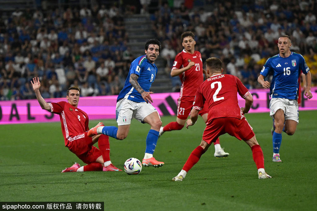 皇冠信用網登1
_斯帕莱蒂告别战皇冠信用網登1
！世预赛-坎比亚索建功 意大利2-0取首胜