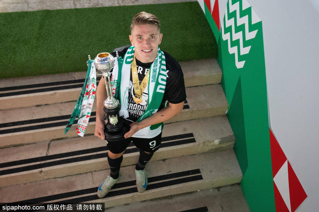 皇冠足球管理平台出租
_曼联意外获得吉奥克斯转会利好皇冠足球管理平台出租
,阿森纳退出争夺战!