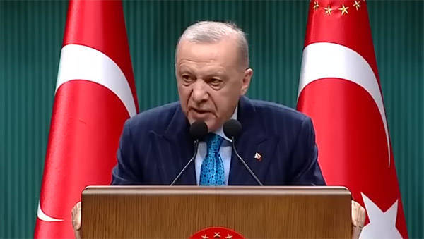 本菲卡vs奥克兰城
_埃尔多安:中东面临严重威胁本菲卡vs奥克兰城
,土耳其将增加中远程导弹生产