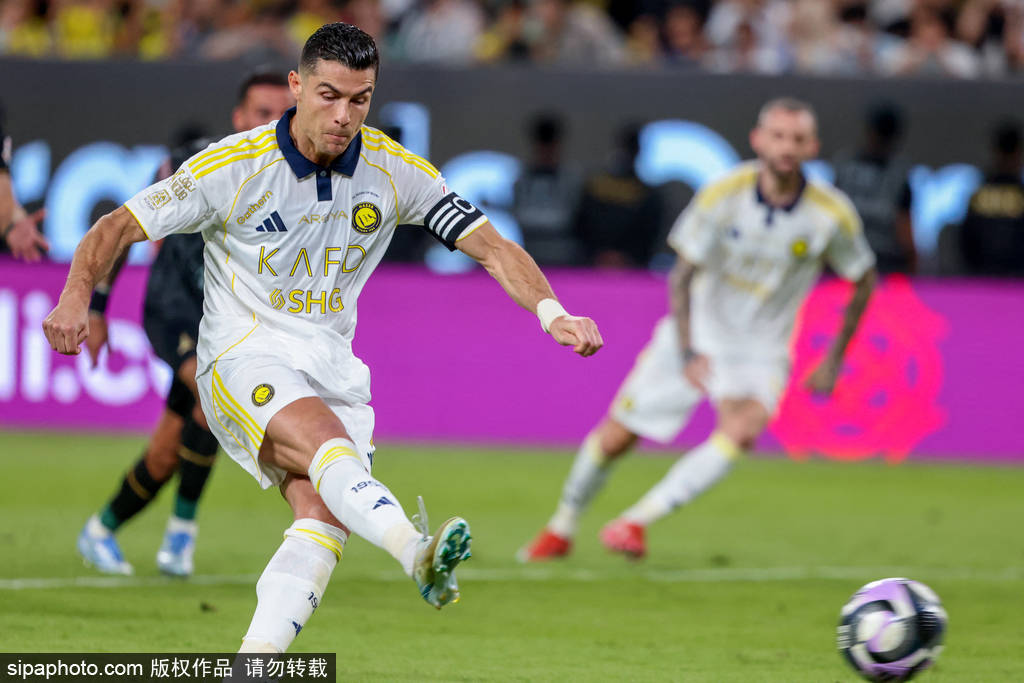 迈阿密国际vs波尔图_争议!皇马世俱杯遭点球绝平迈阿密国际vs波尔图,裁判专家怒批:这不够判罚标准!