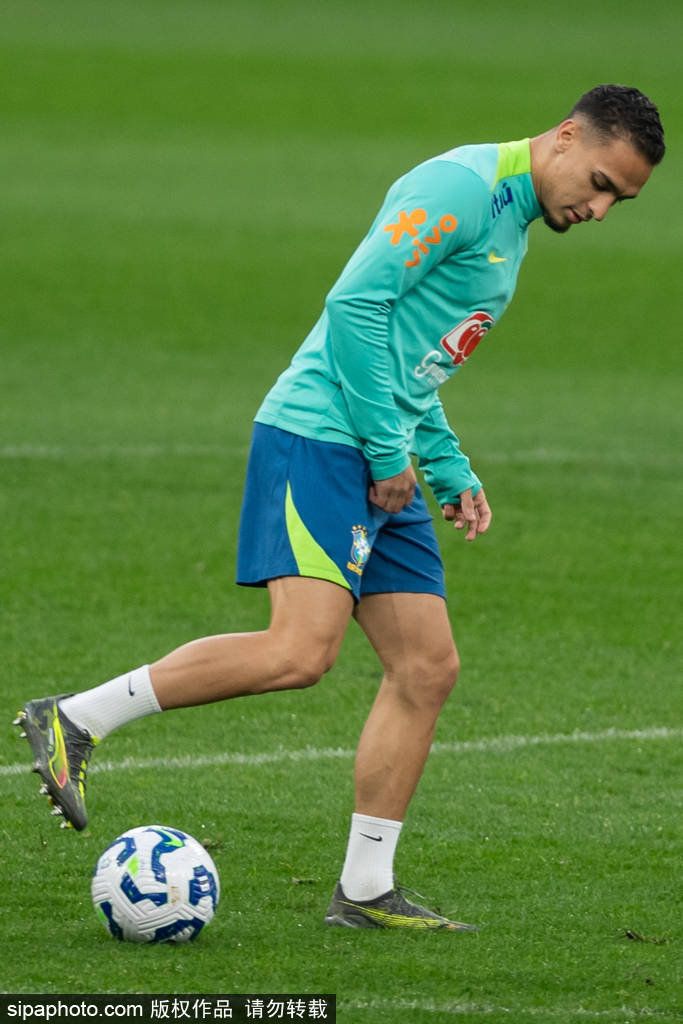 河床v蒙特瑞_安东尼主动降薪30%河床v蒙特瑞！曼联3250万英镑清洗计划迎来转机