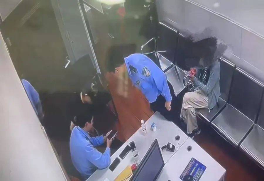 皇冠信用網会员注册网址_“我钱没有了!”上海阿姨急哭……已有多人中招皇冠信用網会员注册网址,150多万元险被转走!近期此类骗局多发